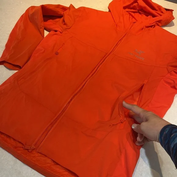 Arc’teryx ATOM SL MEN HOODY Size M color Solaris in excellent condition - Picture 5 of 17